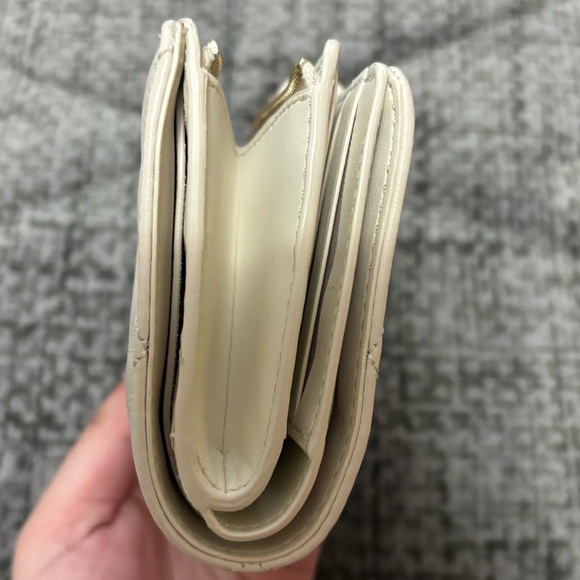 Kate Spade New York Carey Wallet - Picture 7 of 9